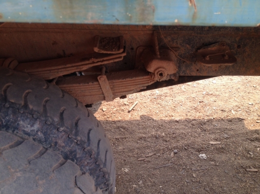 6ล้อดั้ม..หน้ายาว165แรง..ISUZU TXD40...ปี2520  เครื่อง6BD1 เล่มทะเบียน ม.79 ให้