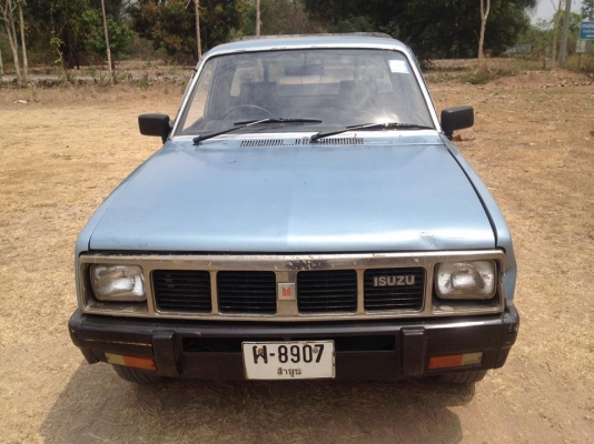 ขายอีซุซูkbz2500มังกือทะเบียนโอน