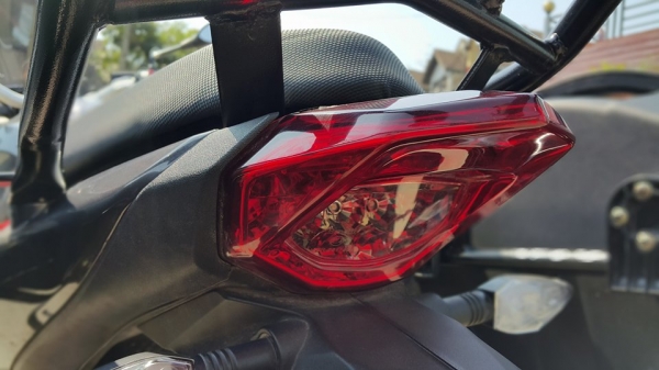 TNT300 2015 วิ่งน้อย แต่งจัดเต็ม สวยมากๆ ต่อรองได้จ้า