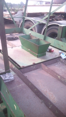 เครื่องปลูกอ้อยรถไถใหญ่