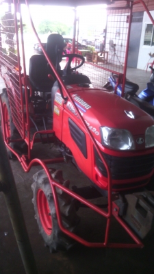 รถไถคูโบต้าB2420ขับเคลื่อน4ล้อ