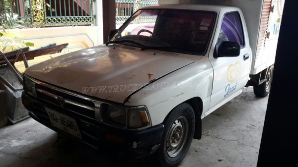 รถบรรทุกตู้เย็น TOYOTA 89 แรงม้า  ปีจดทะเบียน 2541