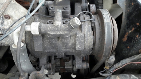 รถบรรทุกตู้เย็น TOYOTA 89 แรงม้า  ปีจดทะเบียน 2541