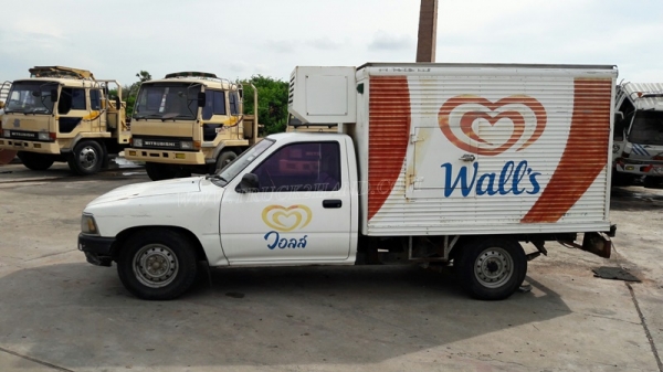 รถบรรทุกตู้เย็น TOYOTA 89 แรงม้า  ปีจดทะเบียน 2541