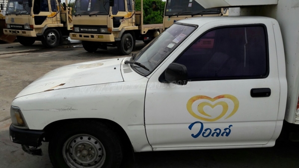 รถบรรทุกตู้เย็น TOYOTA 89 แรงม้า  ปีจดทะเบียน 2541