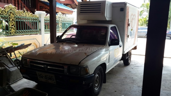 รถบรรทุกตู้เย็น TOYOTA 89 แรงม้า  ปีจดทะเบียน 2541