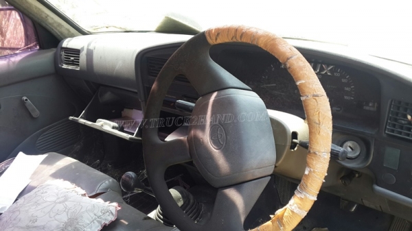 รถบรรทุกตู้เย็น TOYOTA 89 แรงม้า  ปีจดทะเบียน 2541