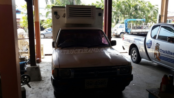 รถบรรทุกตู้เย็น TOYOTA 89 แรงม้า  ปีจดทะเบียน 2541