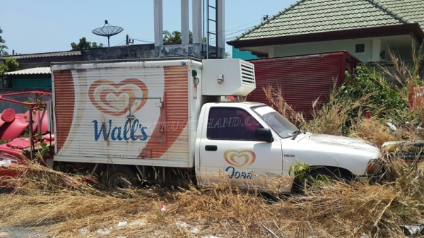 รถบรรทุกตู้เย็น TOYOTA 89 แรงม้า  ปีจดทะเบียน 2541