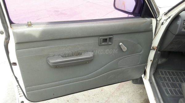 รถบรรทุกตู้เย็น TOYOTA 89 แรงม้า  ปีจดทะเบียน 2541