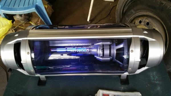Subbox kenwood SW201 ตัวtop รีโมทครบ ลำโพง 8 นิ้ว3ตัว มีไฟในแคปซูล