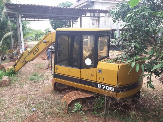 ขาย!! >>> CAT E70B <<< รถทำงานได้ ราคา 580,000 บาท ขาย!! >>> CAT E70B <<< รถทำงานได้ ราคา 580,000 บาท
