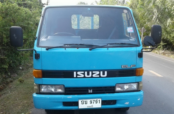 ISUZU 4 ล้อ 75แรงม้า รถห้างไม่ติดเวลา ISUZU 4 ล้อ 75แรงม้า รถห้างไม่ติดเวลา