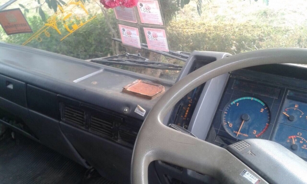 ขายรถพ่วงดัมพ์ Hino 3M เครื่องเดิม 240 แรง ปี 43 ลูก 3 เพลา พร้อมใช้งาน