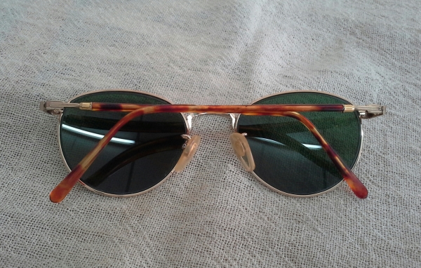 แว่นตาผู้ดีอังกฤษทรง 'หยดน้ำ-จอห์น เลนนอน' CONTINENTAL made in UK