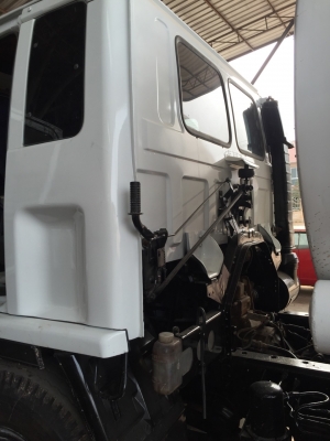 อีซูซุ ร็อกกี้ 175 เครื่องเกีรย์ solo 2 เพลาคาสซี สวย ชุดสเปร์น้ำพร้อม เปลี่ยนหัว นอก ยางใหม่ 10 เส้นเอกสารพร้อม โอนภาษีไม่ขาด ลดสุดๆปรับราคาใหม่ 750,000  บาท