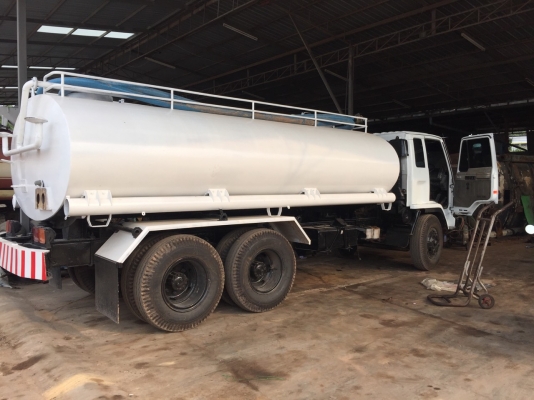 อีซูซุ ร็อกกี้ 175 เครื่องเกีรย์ solo 2 เพลาคาสซี สวย ชุดสเปร์น้ำพร้อม เปลี่ยนหัว นอก ยางใหม่ 10 เส้นเอกสารพร้อม โอนภาษีไม่ขาด ลดสุดๆปรับราคาใหม่ 750,000  บาท