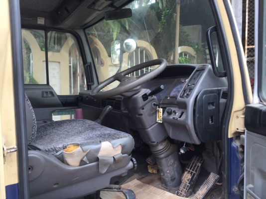 HINO KM 779 รถน้ำเครื่อง 1w ปั้มลมเกียร์ 1W เบรคทิฟฟี่ หัวไฮเทก ถังน้ำ 12000 ลิตร เอกสารทะเบียน พร้อมโอน