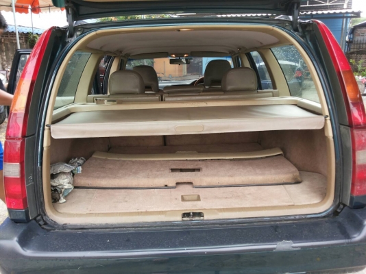 รถครอบครัว VOVLO ปี96 ติดแก๊สห้วฉีดถังโดนัส ขับดี ช่วงล่างดี สภาพสวย ราคา 66,000 บ.รถอยู่ดอนเมือง