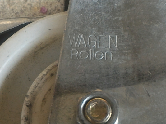 ล้อพลาสติกวิศวกรรม. 4"ลูกล้อไนล่อน ยี่ห้อ WAGEN Rollen จากเยรมัน ใช้งานมาน้อน สภาพ 95 \% ขึ้น