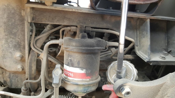 ขาย รถตักหน้าขุดหลัง 2 เพลา MF 750 เอกสารเล่มทะเบียนครบ เครื่องดี ปั้มดี มีไลน์แย็กแต่ไม่ให้หัวแย็ก มีบุ้งกี๋ให้ ราคาคุยกันได้ครับ