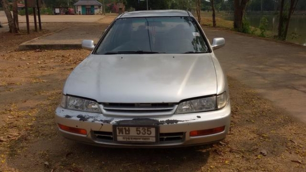 Honda Accord ไฟท้ายก้อนเดียว ปี 95 at lpg