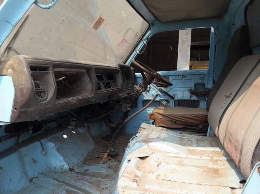 หกล้อ อีซูซุ KS110ฝาดำ ดั้ม ช่วงล่างท้าย F สภาพดีสวยพร้อมใช้ ทะเบียนพร้อมโอน ราคา 225,000บ ครับ