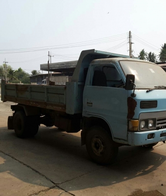 หกล้อ อีซูซุ KS110ฝาดำ ดั้ม ช่วงล่างท้าย F สภาพดีสวยพร้อมใช้ ทะเบียนพร้อมโอน ราคา 225,000บ ครับ