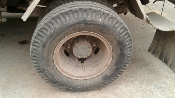 หกล้อ อีซูซุ KS110ฝาดำ ดั้ม ช่วงล่างท้าย F สภาพดีสวยพร้อมใช้ ทะเบียนพร้อมโอน ราคา 225,000บ ครับ