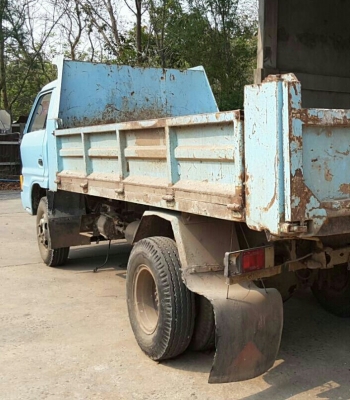 หกล้อ อีซูซุ KS110ฝาดำ ดั้ม ช่วงล่างท้าย F สภาพดีสวยพร้อมใช้ ทะเบียนพร้อมโอน ราคา 225,000บ ครับ