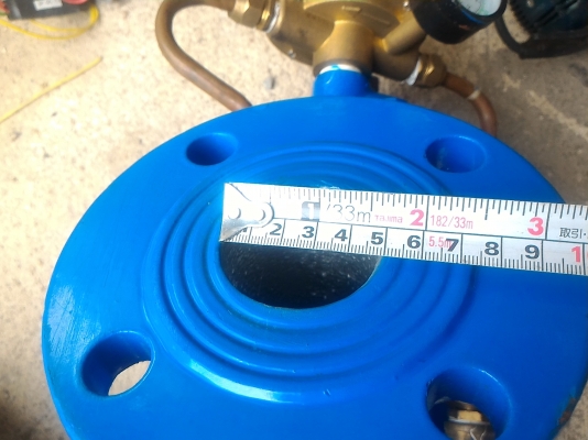 ประตูน้ำแบบทำงานทางเดียวด้วยระบบแรงดันของน้ำ ช่วยให้ควบคุมน้ำได้ง่าย