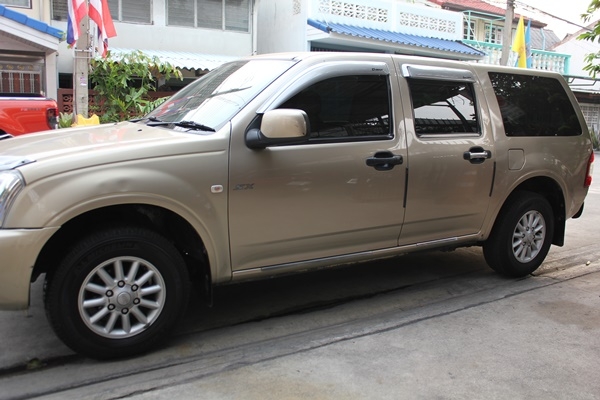 2005 ISUZU CAB 4, 2.5 SX D-MAX โฉม D-MAX (ปี2002-2005)
