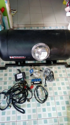 ขายชุดแก๊ส LPG หัวฉีด ถูกๆครับของพึ่งถอดออกจารถ