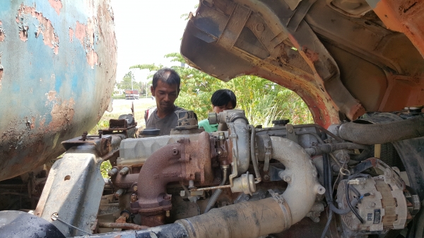 HINO KT925สองเพลา10ล้อน้ำเครื่องHO7Cเทอร์โบพร้อมใช้ตามภาพ HINO KT925สองเพลา10ล้อน้ำเครื่องHO7Cเทอร์โบพร้อมใช้ตามภาพ