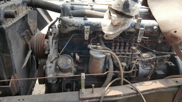 ขาย หัวคัสซี 10 ล้อ NISSAN เพลาเดียว เอกสารเล่มทะเบียนพร้อมชุดโอน เครื่อง PD6-T 260 แรงม้า(ไม่มีใบคุมเครื่อง) เกียร์ใหญ่สโลว์ท้ายเกียร์ คัสซีสวยตลอดเส้น ราคาต่อรองได้ครับ