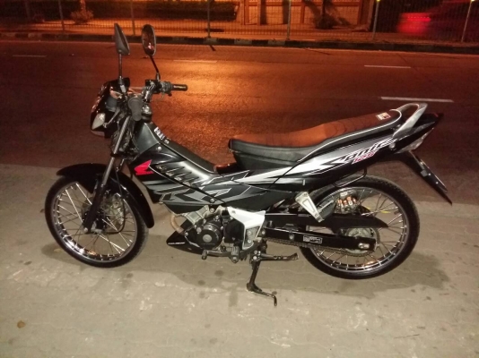 Sonic ปี 51 ราคา 20000 บาท สนใจโทร 089-8859869 เดช