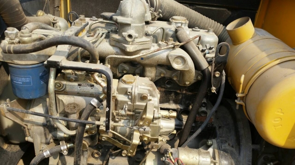 โชว์ให้เห็นครับ รถกระเช้า แมนลิฟท์ ขากรรไกร AICHI ตีนตะขาบ แทร็กเหล็กหุ้มยาง สูง 15 เมตร