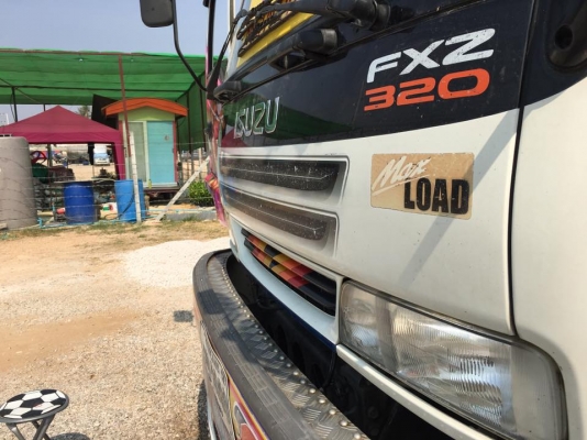 ขายรถสิบล้อ ISUZU DECA FXZ 320แรง ปี49พ่วงแม่ลูก ดั้มมิเนียมชุดใหญ่ อู่ ส.สมบัติ คอกเกษตร สู่ง2.20 เมตร แม่ยาว.6.20 ลูกยาว6.8 เมตร ยางสวยทั้ง22เส้น น้ำหนักรถเปล่า 19,300  น้ำหนักบรรทุกได้ 31,200