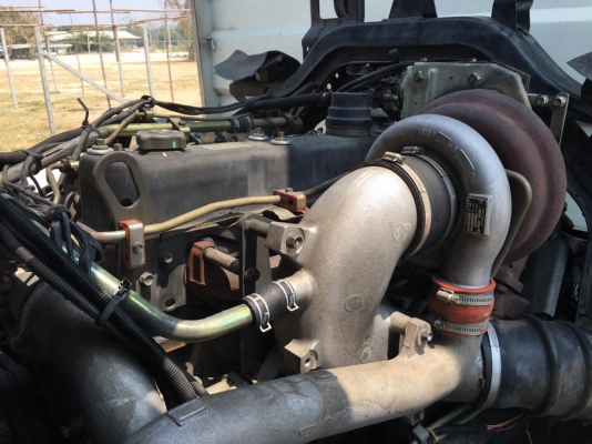 ขายรถสิบล้อ ISUZU DECA FXZ 320แรง ปี49พ่วงแม่ลูก ดั้มมิเนียมชุดใหญ่ อู่ ส.สมบัติ คอกเกษตร สู่ง2.20 เมตร แม่ยาว.6.20 ลูกยาว6.8 เมตร ยางสวยทั้ง22เส้น น้ำหนักรถเปล่า 19,300  น้ำหนักบรรทุกได้ 31,200