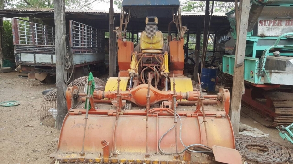 ขาย รถตีดินพร้อมใช้งาน อู่ไทยเจริญการช่าง เครื่อง HINO P11C 320 แรงม้า ช่วงล่างตัวเดิน 12 โรตารี่ดี ราคาต่อรองได้ครับ ขาย รถตีดินพร้อมใช้งาน อู่ไทยเจริญการช่าง เครื่อง HINO P11C 320 แรงม้า ช่วงล่างตัวเดิน 12 โรตารี่ดี ราคาต่อรองได้ครับ