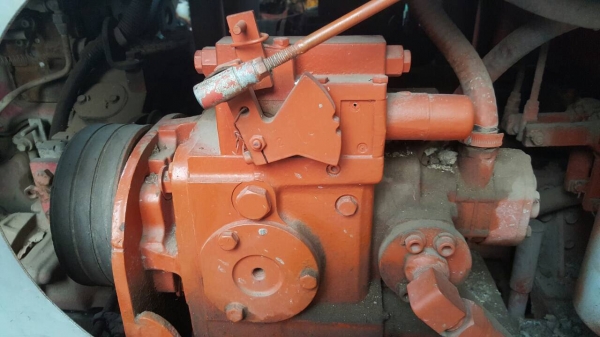 ขาย รถตีดินพร้อมใช้งาน อู่ไทยเจริญการช่าง เครื่อง HINO P11C 320 แรงม้า ช่วงล่างตัวเดิน 12 โรตารี่ดี ราคาต่อรองได้ครับ ขาย รถตีดินพร้อมใช้งาน อู่ไทยเจริญการช่าง เครื่อง HINO P11C 320 แรงม้า ช่วงล่างตัวเดิน 12 โรตารี่ดี ราคาต่อรองได้ครับ