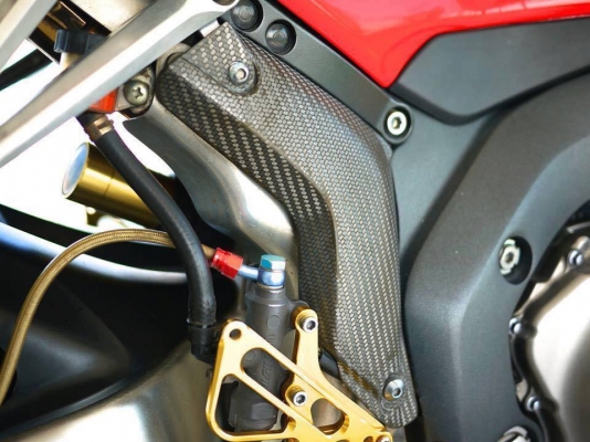 ขาย Honda Cbr1000 2005 พร้อมทะเบียนแท้โอนขนส่ง รถสวยมากๆเจ้าของเก่าดูแลอย่างดี สภาพเครื่องสดๆ