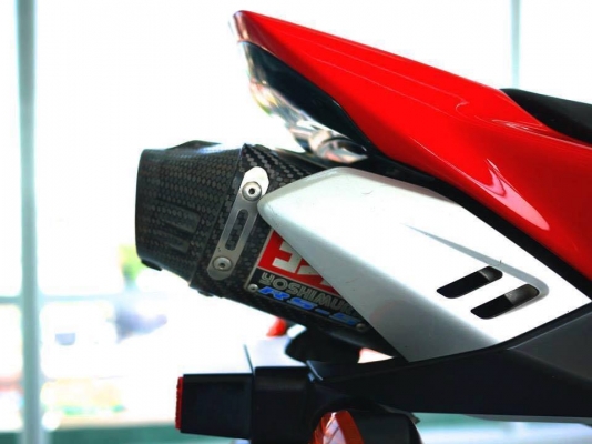 ขาย Honda Cbr1000 2005 พร้อมทะเบียนแท้โอนขนส่ง รถสวยมากๆเจ้าของเก่าดูแลอย่างดี สภาพเครื่องสดๆ