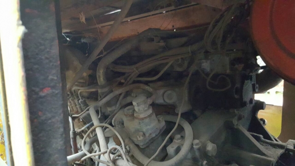 ขาย รถตีดินพร้อมใช้งาน อู่ไทยเจริญการช่าง เครื่อง HINO JO8C 260 แรงม้า ช่วงล่างตัวเดิน 12 โรตารี่ดี ราคาต่อรองได้ครับ