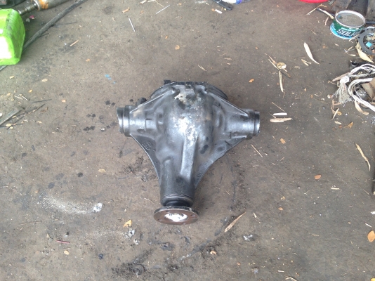 ขายเฟืองท้าย big-m 8:35หรือ4.3 ราคา4000