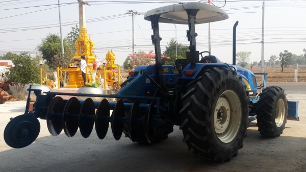 ** ราคา 1,050,000 ** NEW HOLLAND รุ่น T5060 ใบดัน+ผาน7 106 แรงม้า รถเดิมทั้งคัน สีเดิม เครื่องเดิม ไม่เคยทำ รถ 2,000 ชม. ** ราคา 1,050,000 ** NEW HOLLAND รุ่น T5060 ใบดัน+ผาน7 106 แรงม้า รถเดิมทั้งคัน สีเดิม เครื่องเดิม ไม่เคยทำ รถ 2,000 ชม.