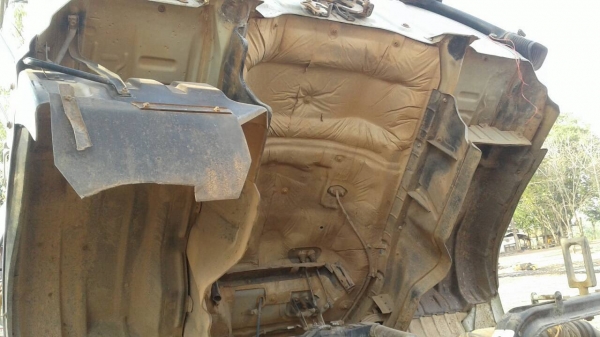 ขาย 10 ล้อดั้ม HINO FM3H คัสซีสวยตลอดเส้น เครื่องเดิม HO7D 195 แรงม้า เกียร์เดิม สโลว์เดิม ดั้มสามมิตร ทะเบียนพร้อมโอน