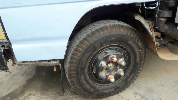 ขาย 6 ล้อ ISUZU NPR66LX5-T เครื่อง 4HF1 120 แรงม้า ฝาขาว คัสซีสวยตลอดเส้น ทะเบียนพร้อมโอน