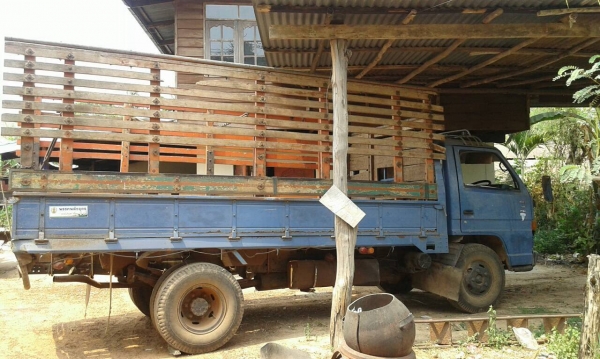 ขาย 6 ล้อ ISUZU NPR58L เครื่อง 4BE1 110 แรงม้า คัสซีสวยตลอดเส้น เฟืองท้าย F พวงมาลัยพาวเวอร์ ทะเบียนพร้อมโอน