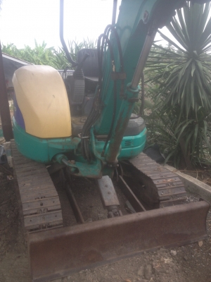 ขายรถขุดเล็กเก่านอก komatsu pc30mr-1 สภาพสวยมากใช้งานน้อย สนใจติดต่อ089-2579650 ขายรถขุดเล็กเก่านอก komatsu pc30mr-1 สภาพสวยมากใช้งานน้อย สนใจติดต่อ089-2579650